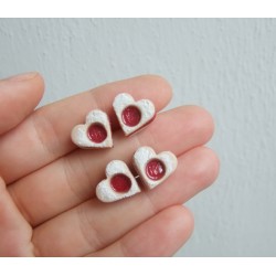 Linecké cukroví - srdíčka s vykrojeným kruhem