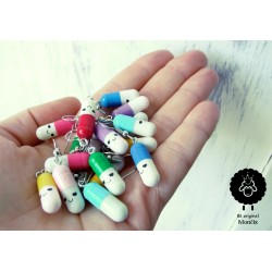 Veselé pilulky jako náušnice