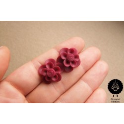 Náušnice květiny ocelové pecky