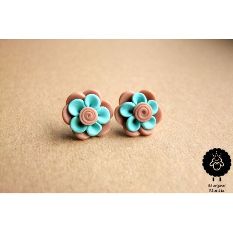 Náušnice květiny ocelové pecky 