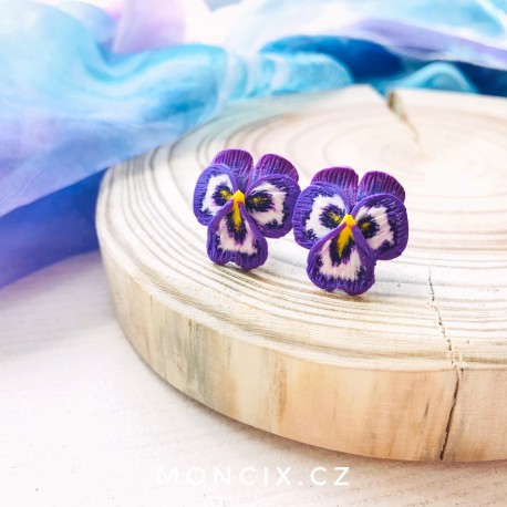 kvetinkove-nausnice-macesky